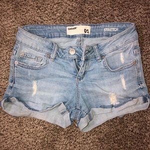 Garage SIZE 1 stretch jean shorts